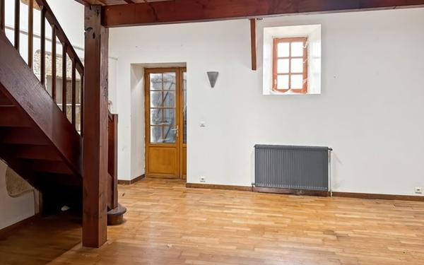 Maison à vendre    10 pièces • 360 m2 Miradoux