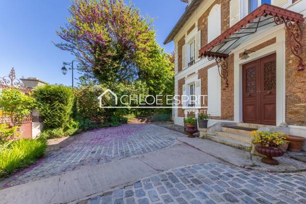 Maison de maître en meulière, 8 pièces, 190m²