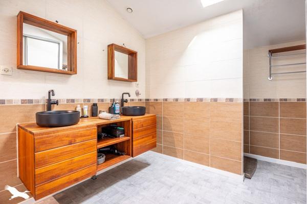 Maison à vendre |  Mauzé-sur-le-Mignon |  5 pièces | 176 m²