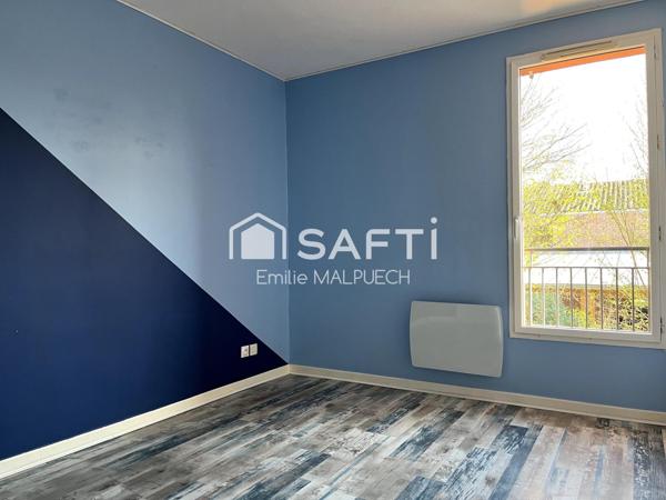 CASTELNAU : T3 lumineux avec cuisine conviviale