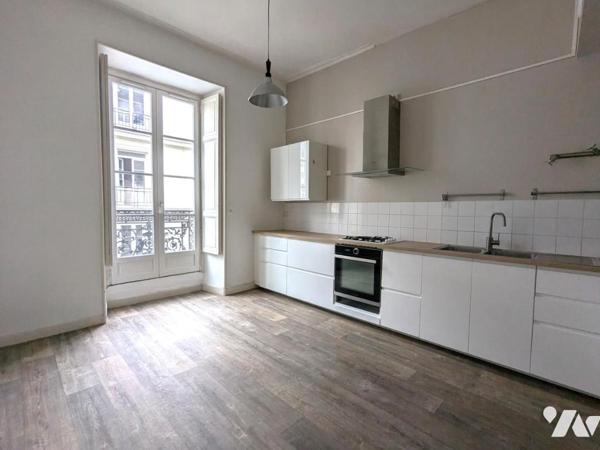 BUREAUX - COPERNIC - 156 M² - NANTES