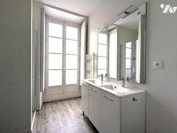 BUREAUX - COPERNIC - 156 M² - NANTES