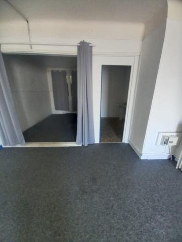 Local commercial Vitry Sur Seine 2 pièces - 39.80 m2