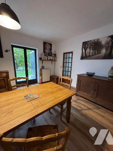 Maison proche de la Baie du Mont Saint Michel et du Mont Saint Michel.
Une maison en pierre à ...