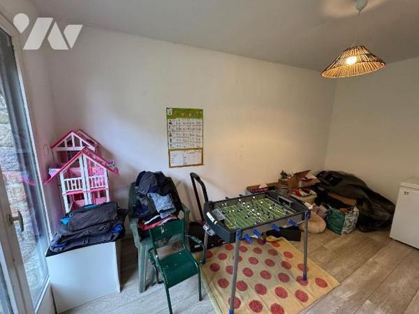 Maison proche de la Baie du Mont Saint Michel et du Mont Saint Michel.
Une maison en pierre à ...