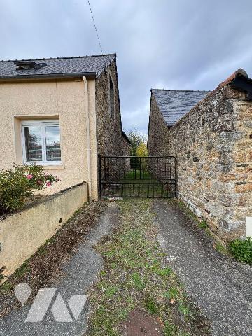 Maison proche de la Baie du Mont Saint Michel et du Mont Saint Michel.
Une maison en pierre à ...