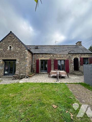 Maison proche de la Baie du Mont Saint Michel et du Mont Saint Michel.
Une maison en pierre à ...