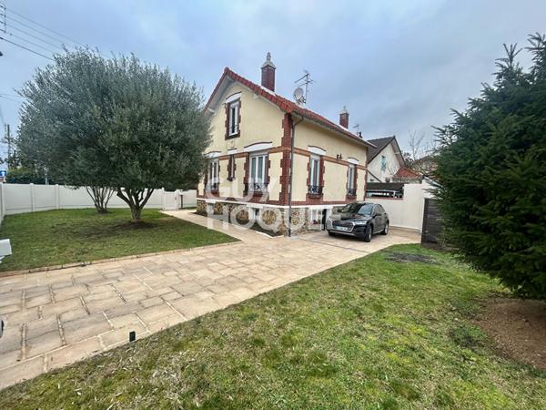 Maison Neuilly Sr Marne 4 pièce(s) 85 m2