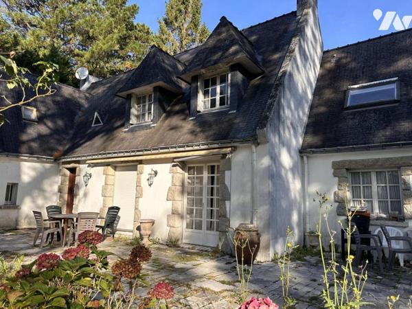 A VENDRE CARNAC Nord, dans lotissement résidentiel, maison années 70, terrain en Na 6460 m²