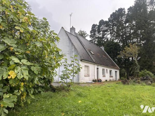 A VENDRE CARNAC Nord, dans lotissement résidentiel, maison années 70, terrain en Na 6460 m²