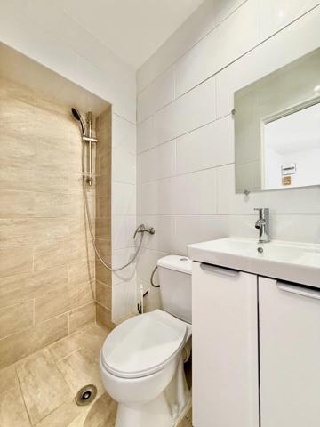 Vente                                                      Appartement
                        
                     1 pièces                      15 m2                     à Maisons-Alfort