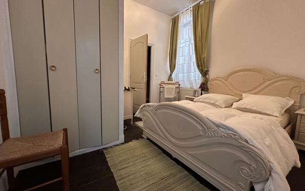 Maison à vendre    9 pièces •  Quillan