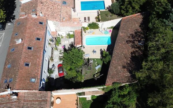 Maison à vendre    9 pièces •  Quillan
