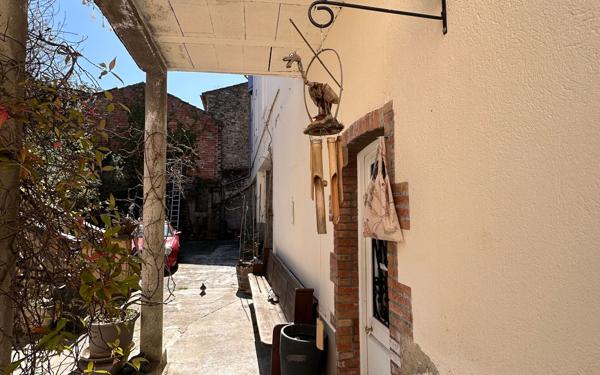 Maison à vendre    9 pièces •  Quillan