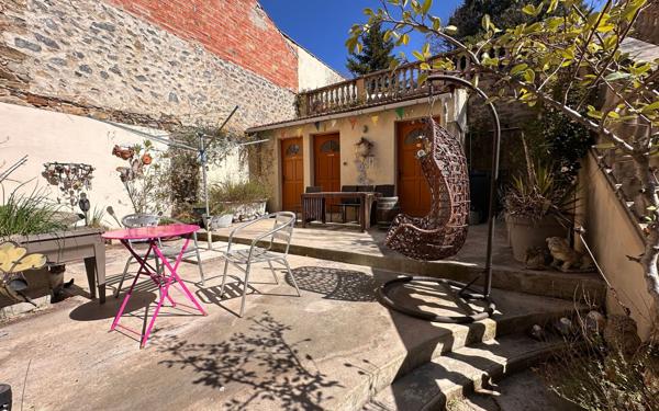 Maison à vendre    9 pièces •  Quillan