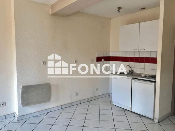 Location Appartement 2 pièces 53.11 m² - 8 RUE FLOIRAC 2EME ETAGE PORTE GAUCHE Agen 47000