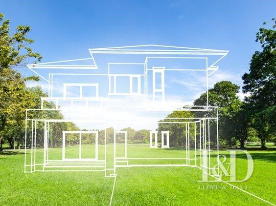 Terrain plat constructible à viabiliser et lotir - Rare sur Mézens