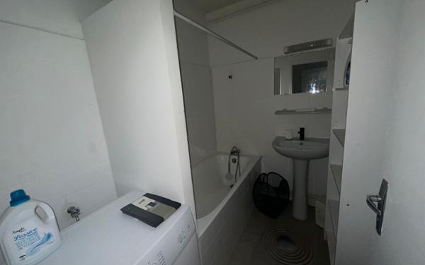 Appartement à louer    3 pièces • 45 m2 Limoges