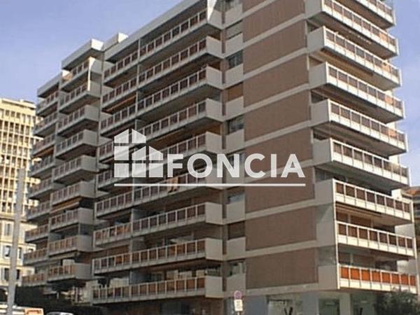 Location Appartement 2 pièces 44.24 m² - 3 AV DE CORINTHE Marseille 13006