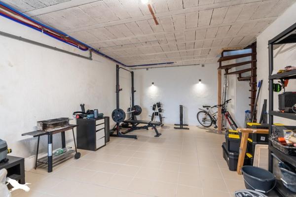 Maison à vendre 239 625 € Landivisiau 5 p 131 m² DPE C
