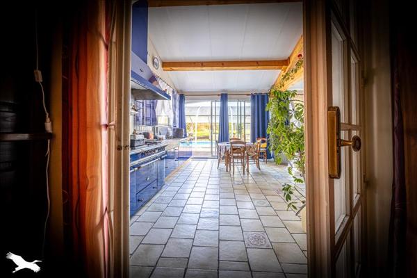 Maison à vendre |  Coulonges-sur-l'Autize |  12 pièces | 327 m²