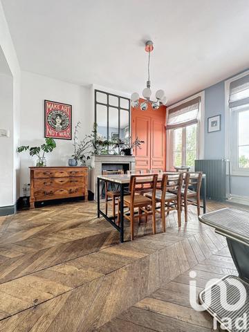 Maison de ville 7 pièces de 204 m² à Saint-Omer (62500)