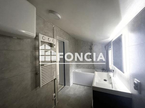 Location Appartement 2 pièces 40.5 m² - 6 RUE DAUX Charleville-mezieres 08000