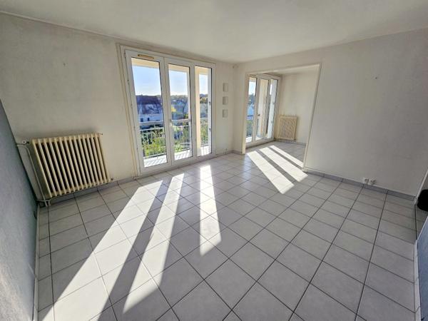 Appartement
         4 pièces
        - 73 m² Exclusivité 136 990 € *