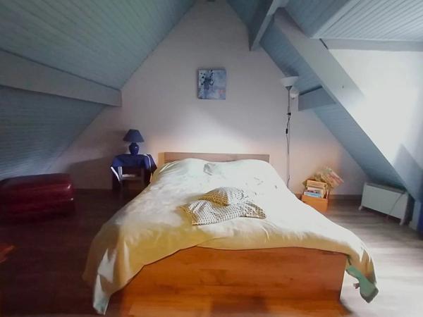 Maison familiale avec terrain arboré à Rancon