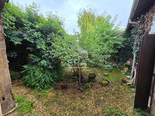 Maison Montpon Menesterol 3 pièce(s) 105.68 m2