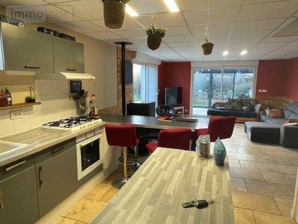 Maison à vendre à Saint-Claude-de-Diray dans le Loir-et-Cher (41350), ref : 001/2175