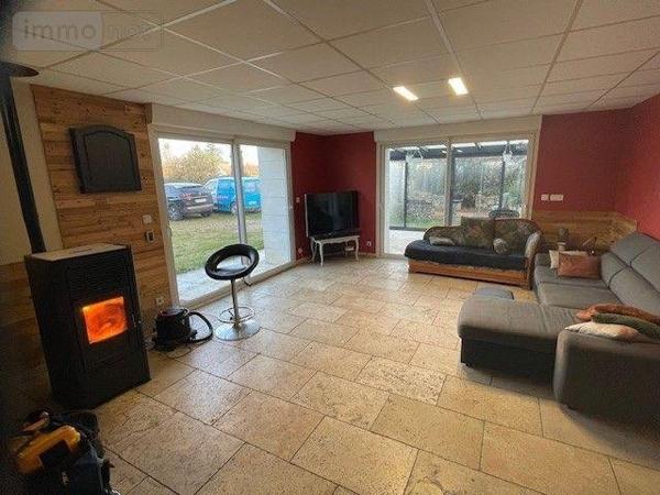 Maison à vendre à Saint-Claude-de-Diray dans le Loir-et-Cher (41350), ref : 001/2175