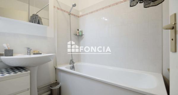 À vendre Appartement 2 pièces 41 m² - Boussy-saint-antoine 91800