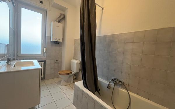 Appartement à louer    5 pièces • 104,61 m2 Metz