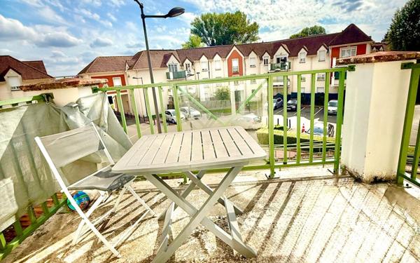 Appartement à vendre    2 pièces •  Persan