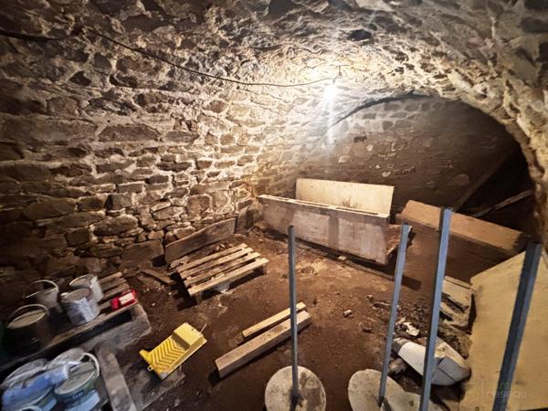 Maison et dépendances à SANNAT (23110)