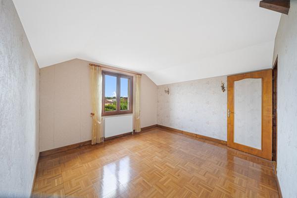 Maison à Saint Remy avec jardin et dépendance