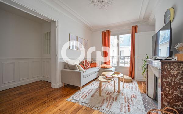 Appartement à vendre    2 pièces • 48,86 m2 Paris 6