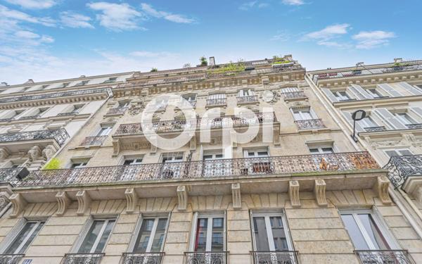 Appartement à vendre    2 pièces • 48,86 m2 Paris 6