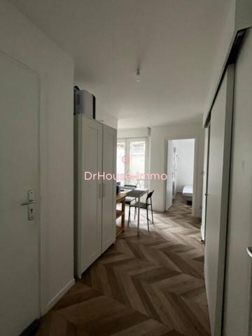 Immeuble à vendre 3 pièces de 83 m²