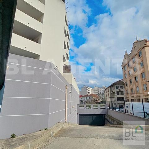 Appartement T4 Marseille 10ème 80m², deux terrasses,double garage en sous-sol