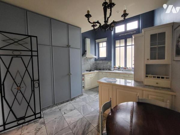 Hyper centre - Appartement de type 5 avec souplex et garage