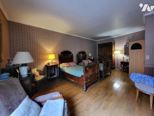 Hyper centre - Appartement de type 5 avec souplex et garage