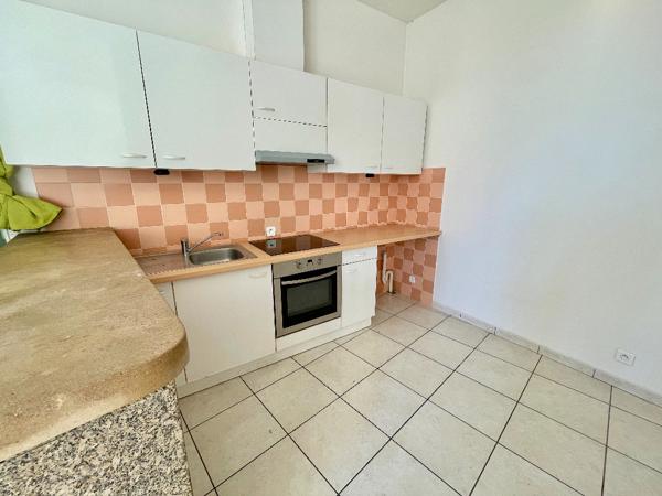 Immeuble de rapport 700 m² 10 logements + potentiel Marzy