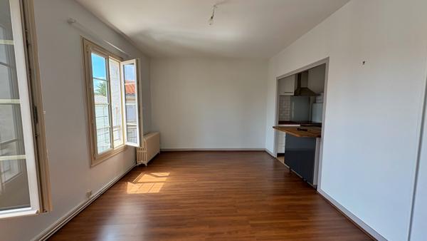 Niort, quartier Chabaudy, Appartement T3 avec place de parking