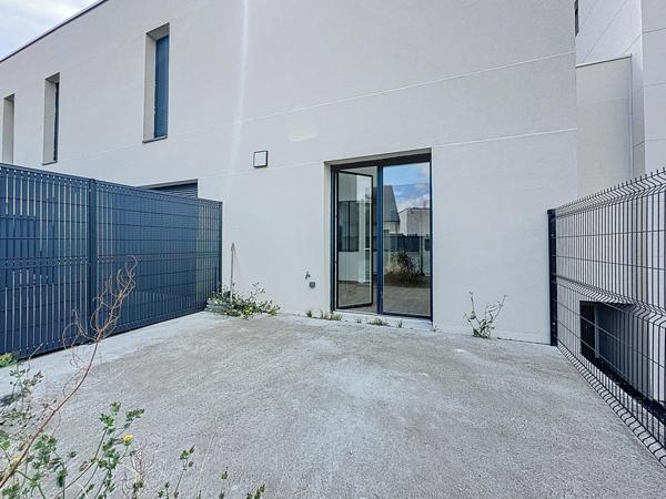 Duplex contemporain de prestige avec garage et cave