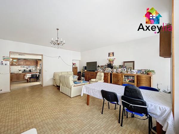 Chambilly (71110) A VENDRE- SECTEUR MARCIGNY - MAISON 6 CH AVEC TERRAIN ET DEPENDANCE