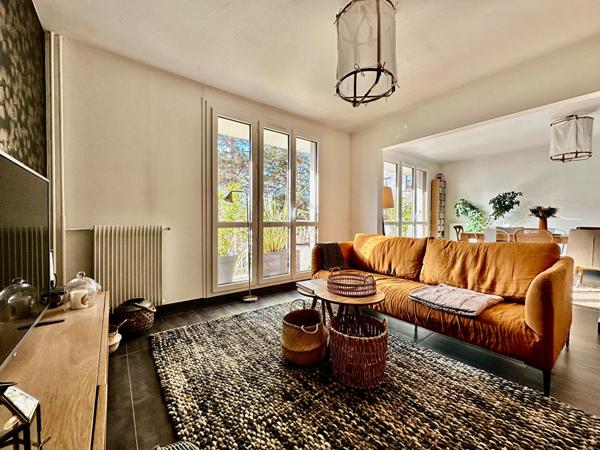 NOUVEAU Appartement 5 Pièces au Centre Ville Parfait état