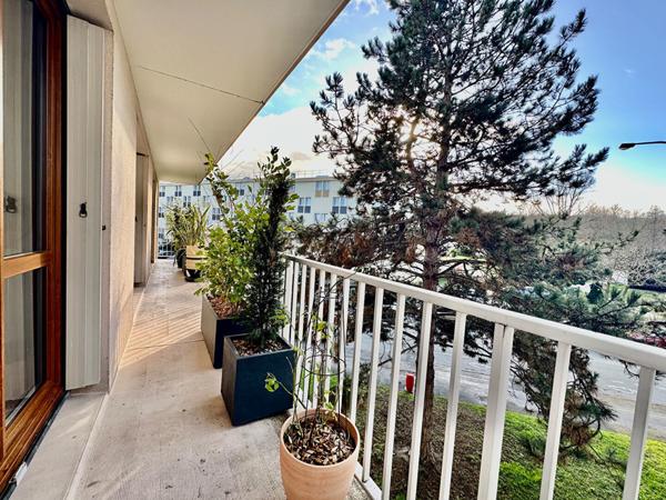 NOUVEAU Appartement 5 Pièces au Centre Ville Parfait état