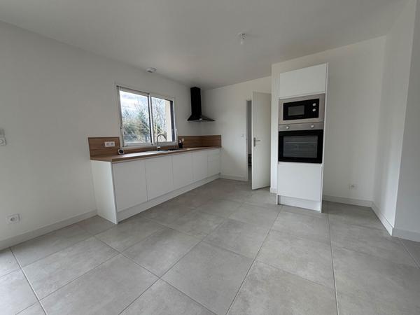 Maison - 6 pièces - 125 m²